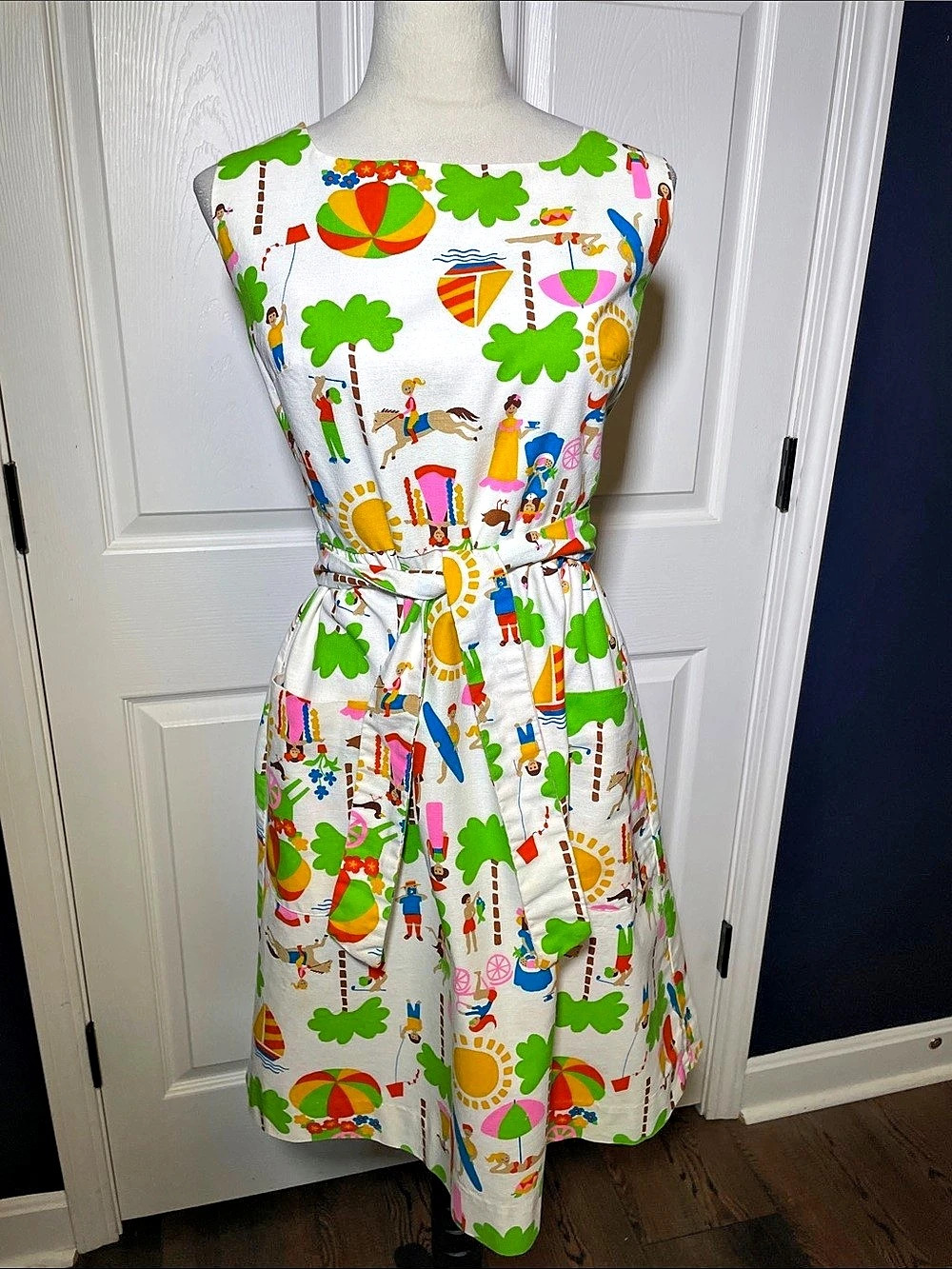 Vintage 70s Malia Honolulu Dress Summer Beach Novelty Print Cotton Pockets M